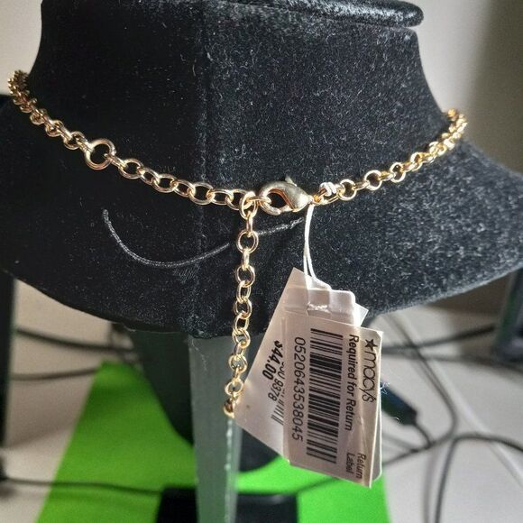 NWT Charter Club Gold tone/Large Cabochon Necklace - Picture 3 of 6